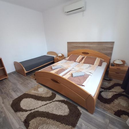 Aquatherma Apartman Sárospatak Exterior foto